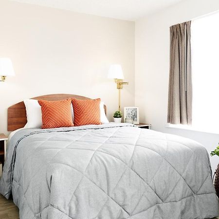 Intown Suites Extended Stay Arlington Tx - Oak Village Eksteriør billede
