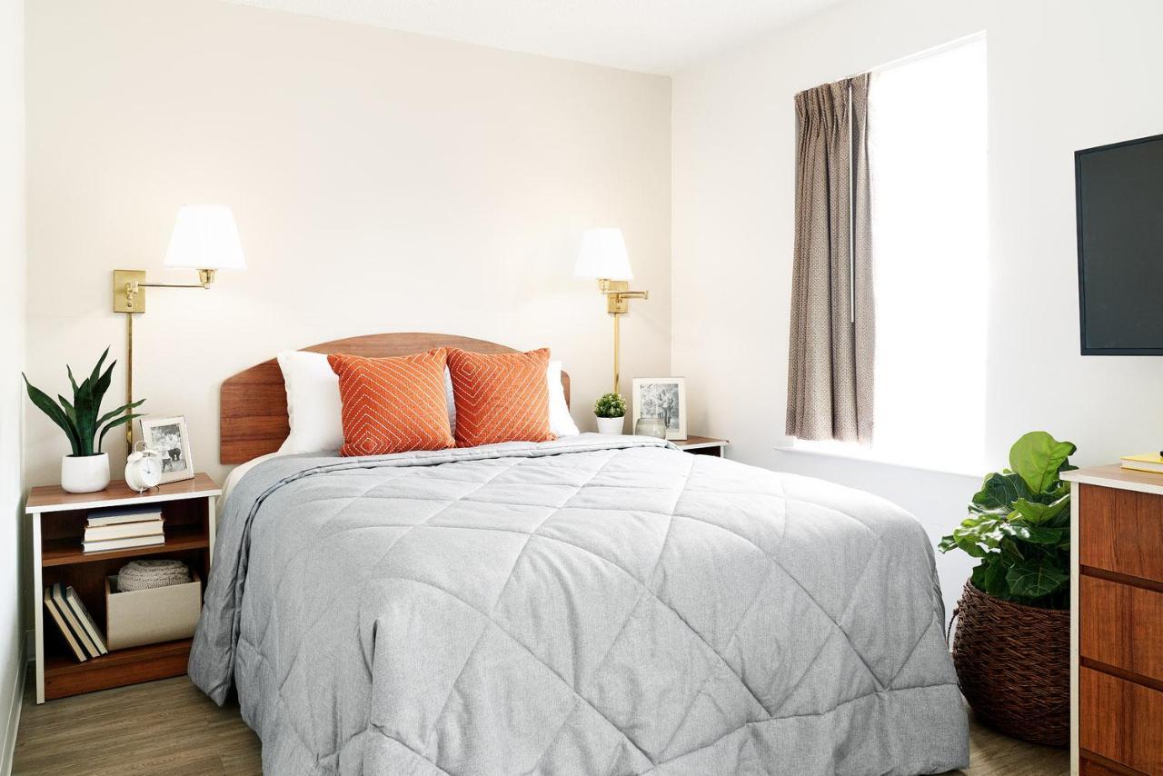 Intown Suites Extended Stay Arlington Tx - Oak Village Eksteriør billede